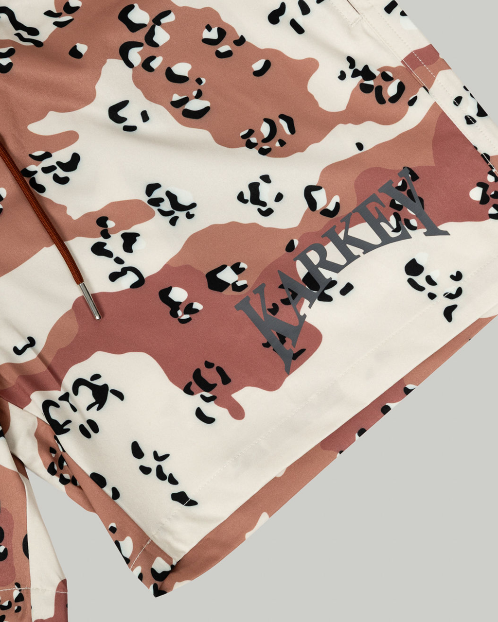 DESERT CAMO'S